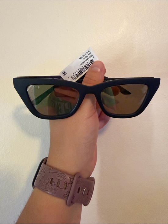 Diff Eyewear Accessories - DIFF EYEWEAR Sunglasses NWT